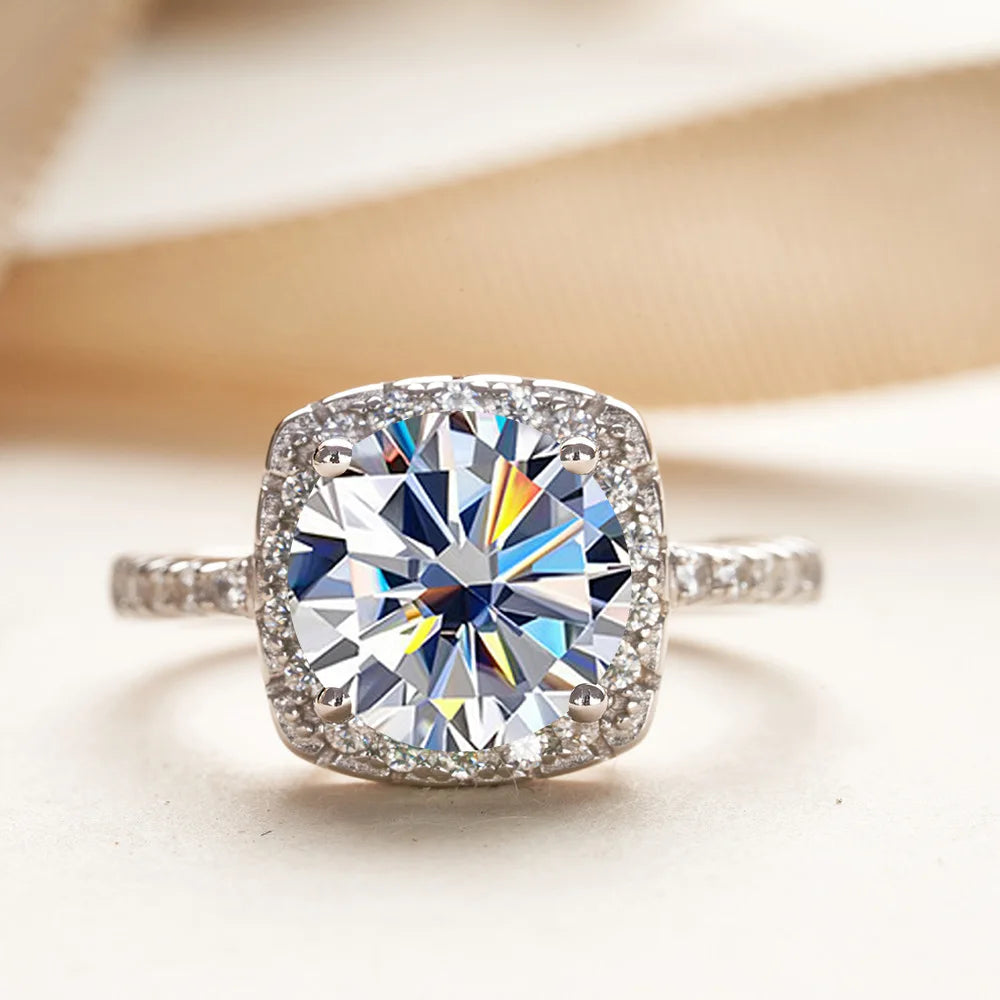 Wholesale 925 Silver PT950 Platinum Plated Square Bezel Set Round Cut 3 Carat VVS GRA Colored Moissanite Engagement Ring