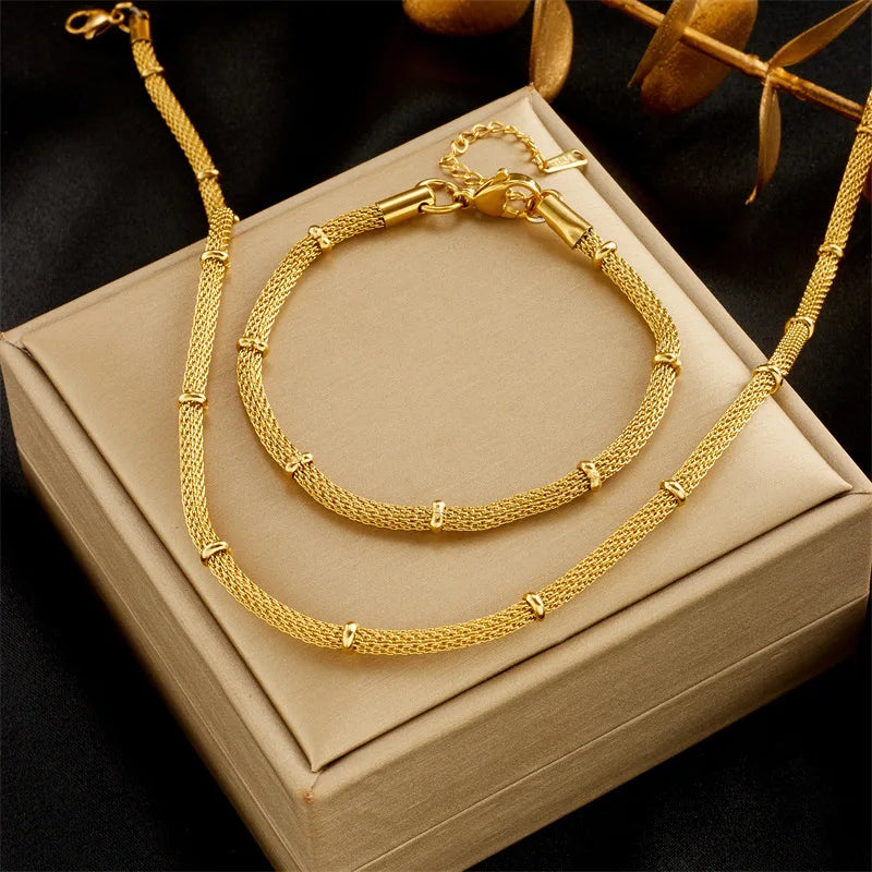 Gold Chain Necklace & Bracelet Jewellery Set | The Essential Foundation Luxury Set