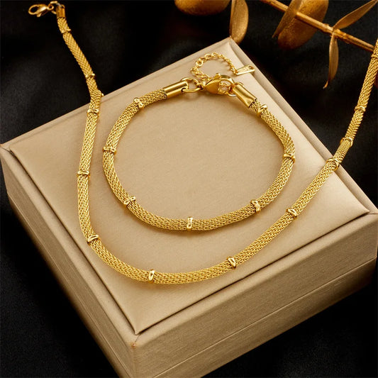 Gold Chain Necklace & Bracelet Jewellery Set | The Essential Foundation Luxury Set