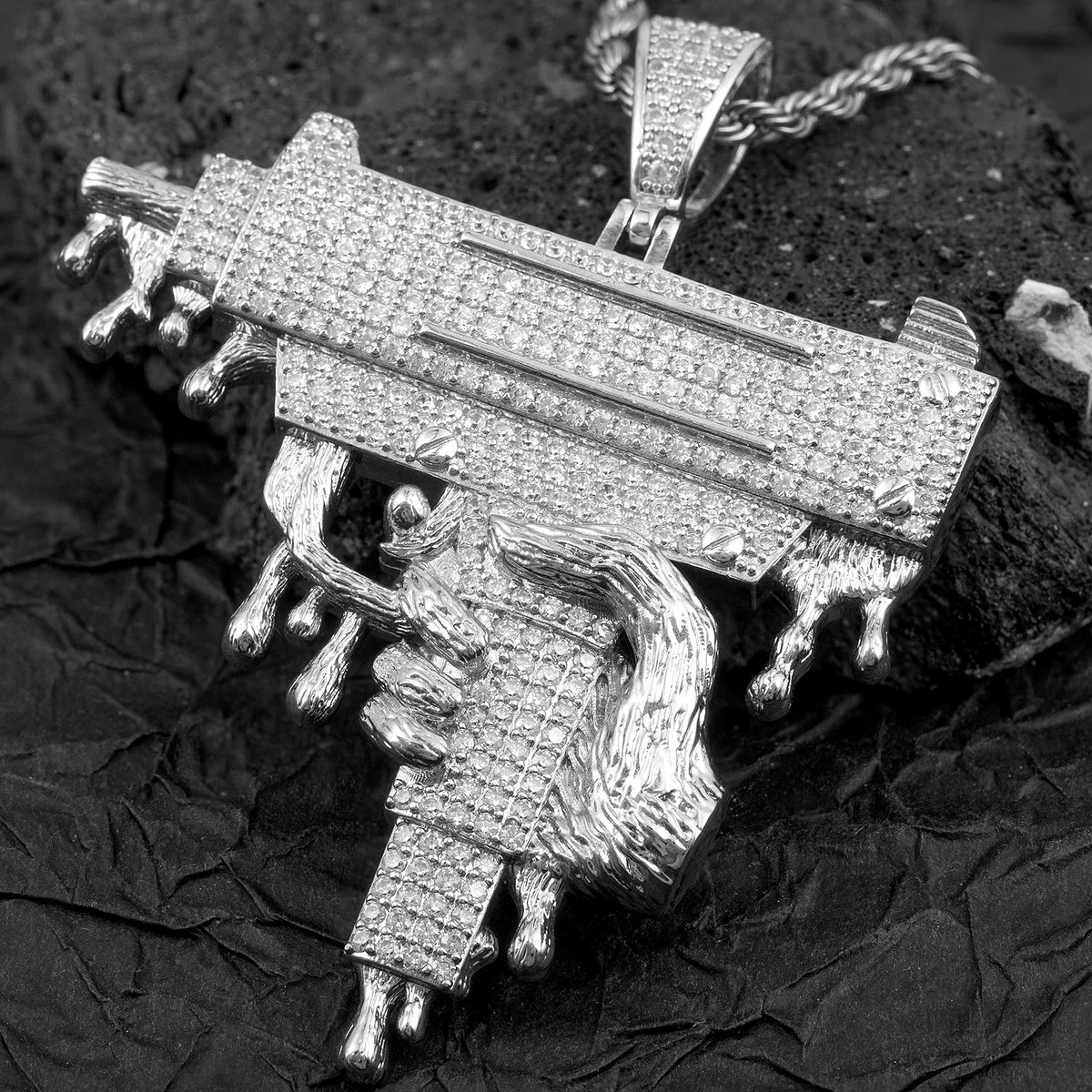 BiG-BOSS Factory Direct Sale Party Gift Hip Hop Style Uzi Gun Charm Pendant Men's Chilled Pistol Gun Pendant for Men