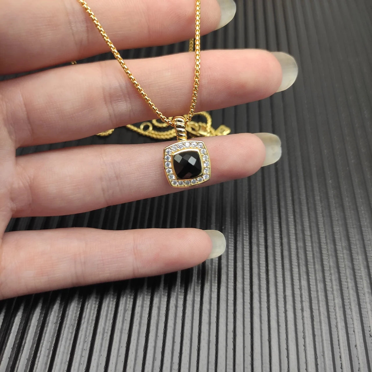 DY High-Quality Silver-Plated 7mm Square Diamond Necklace. Gold-Plated 7mm Colored Gemstone Necklace. Wholesale Jewelry.