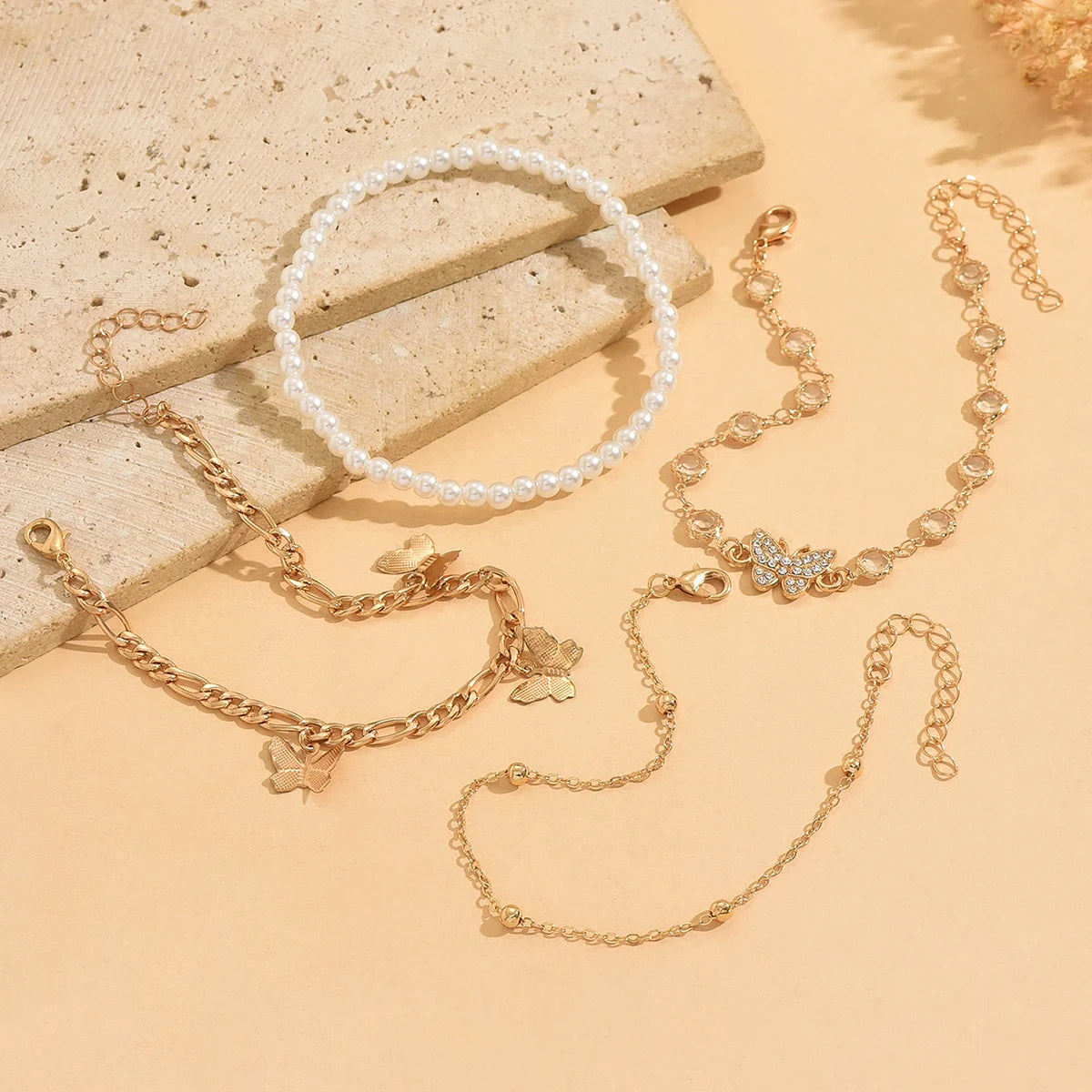 Hot Sales Zinc Alloy 4pcs/set Butterfly Waterproof Anklets Gold Plated ABS Imitation Pearl Iron Foot Chain for Summer Gift Women