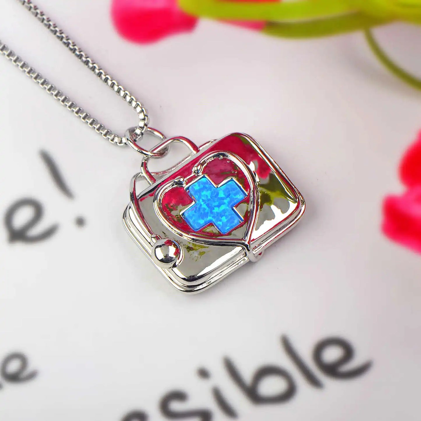 Cross Case Pendant Necklace Aobao Inlaid Detail Fashion Jewelry