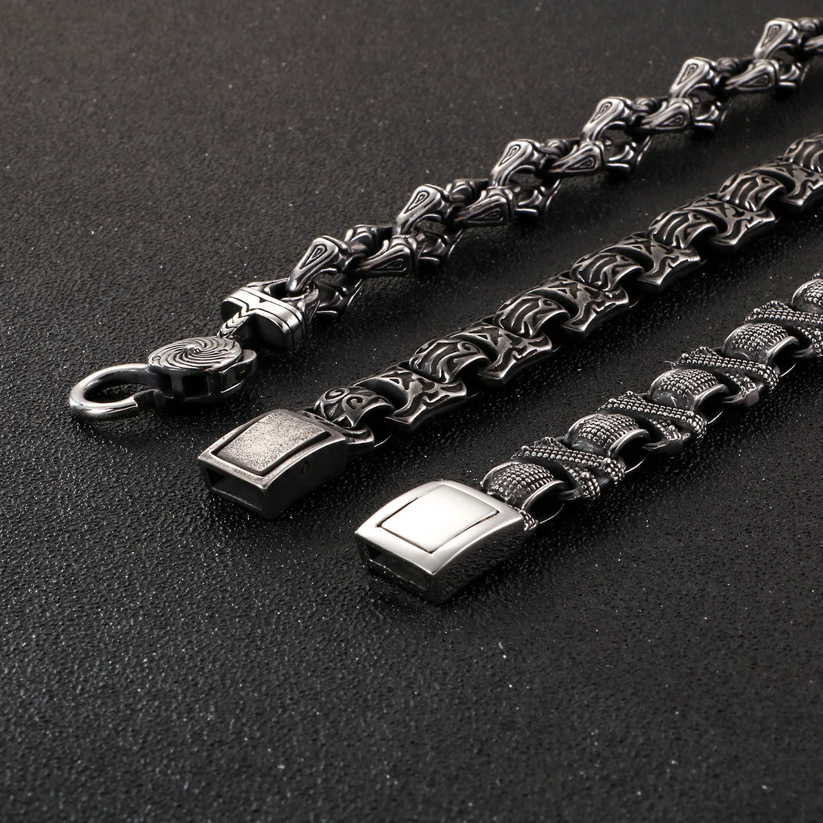 VIKING Mens Vintage Raven Charm Bracelet – Oxidized Black Stainless Steel