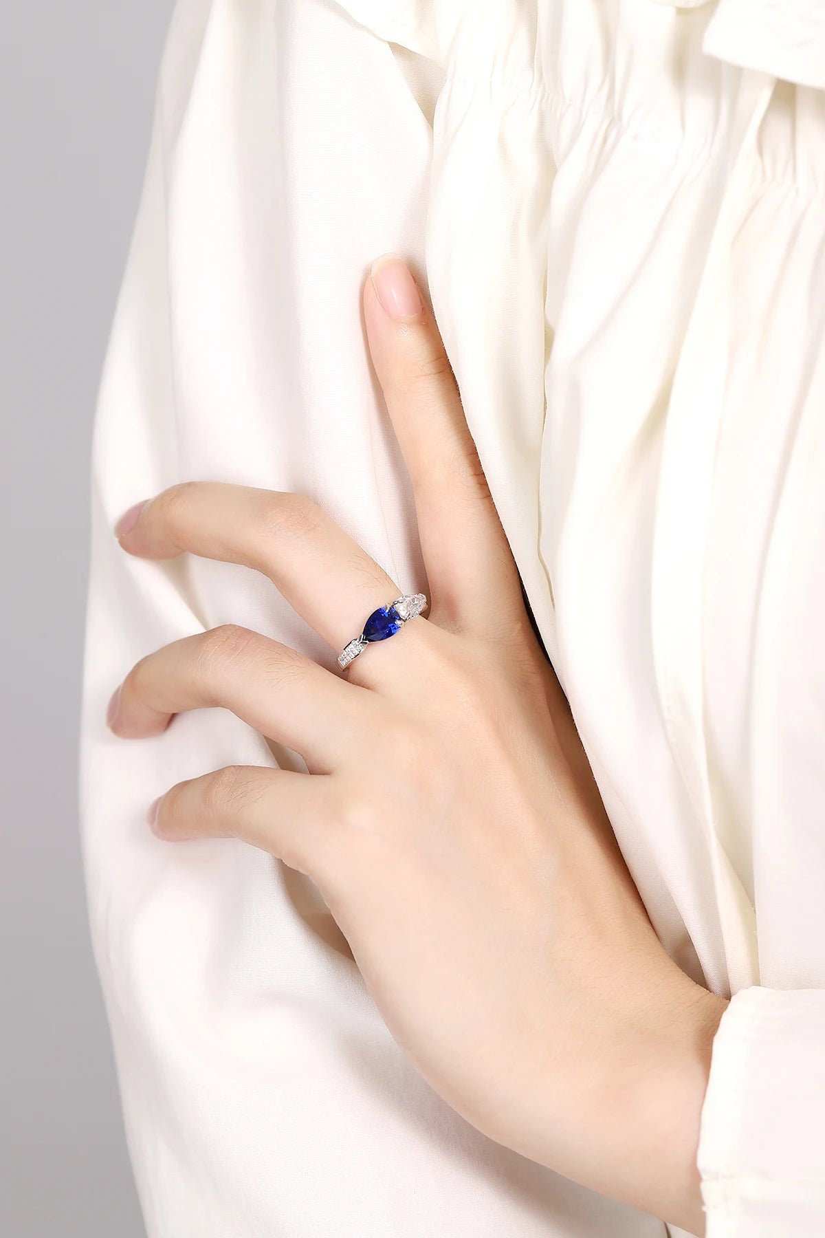 Gemfiori Fine Jewelry With Lab Created Sapphire Diamond Banding Classic Pear Design 925 Sterling Silver Women Rings