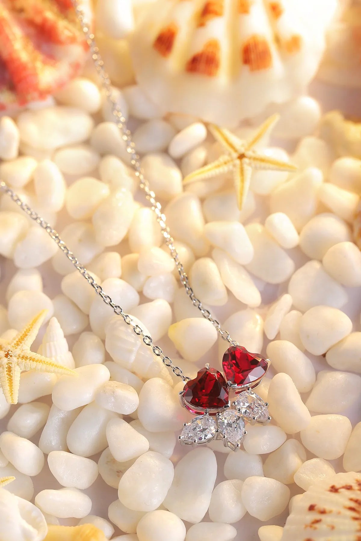 Gemfiori Anster 925 Sterling Silver High-quality Cultivation Lab Grown Ruby Necklace - Suitable for Parties or As a Gift