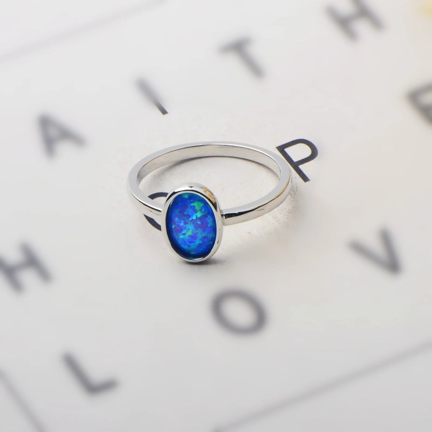 Flower-Shaped Ellipse Ring | Iridescent Gem Inlay Band | Modern Silver/Gold Plated Women's Trendy Fashion Jewelry