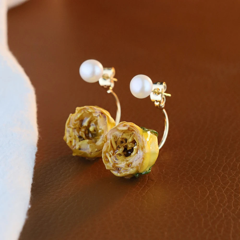 Popular European and American Niche Design Sense Rose Earrings, Natural Pearl Temperament Earrings, Women's Fashion Earrings