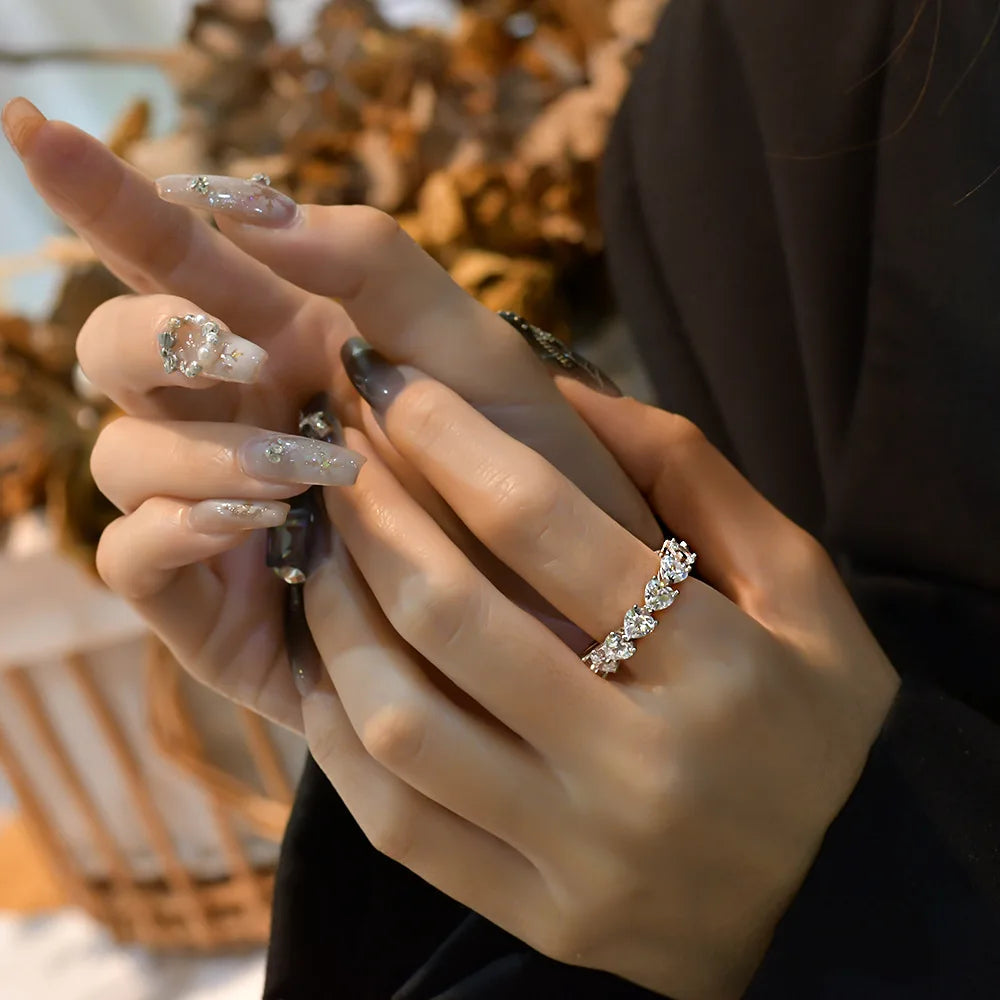 MuShan Jewelry Factory New Heart Shaped Diamond S925 Silver Ring with Women Inlay 8A High Carbon Diamond Ring Fashion