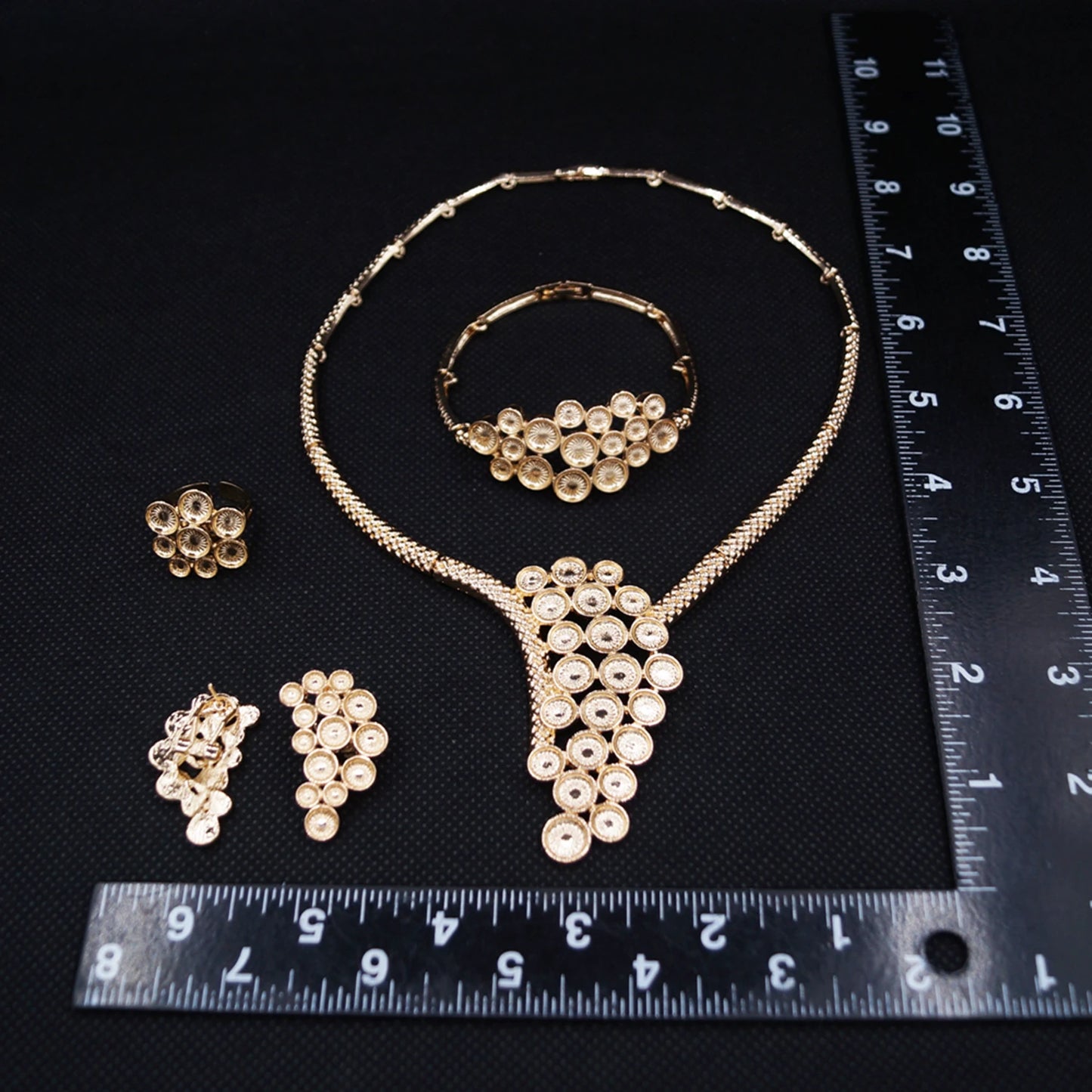 Zhuerrui Available Pendant Gold Jewelry Sets Favors Silver Bead Necklace Jewelry Set Fashionable Women's Accessories HC23185