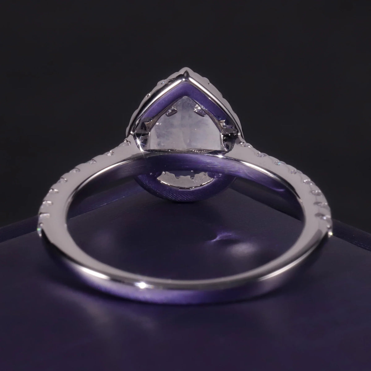 ArtistA KH076 Abiding OEM ODM Factory Pear Cut Moonstone Cz Halo Solid 925 Silver Teardrop Engagement Bridal Half Eternity Rings