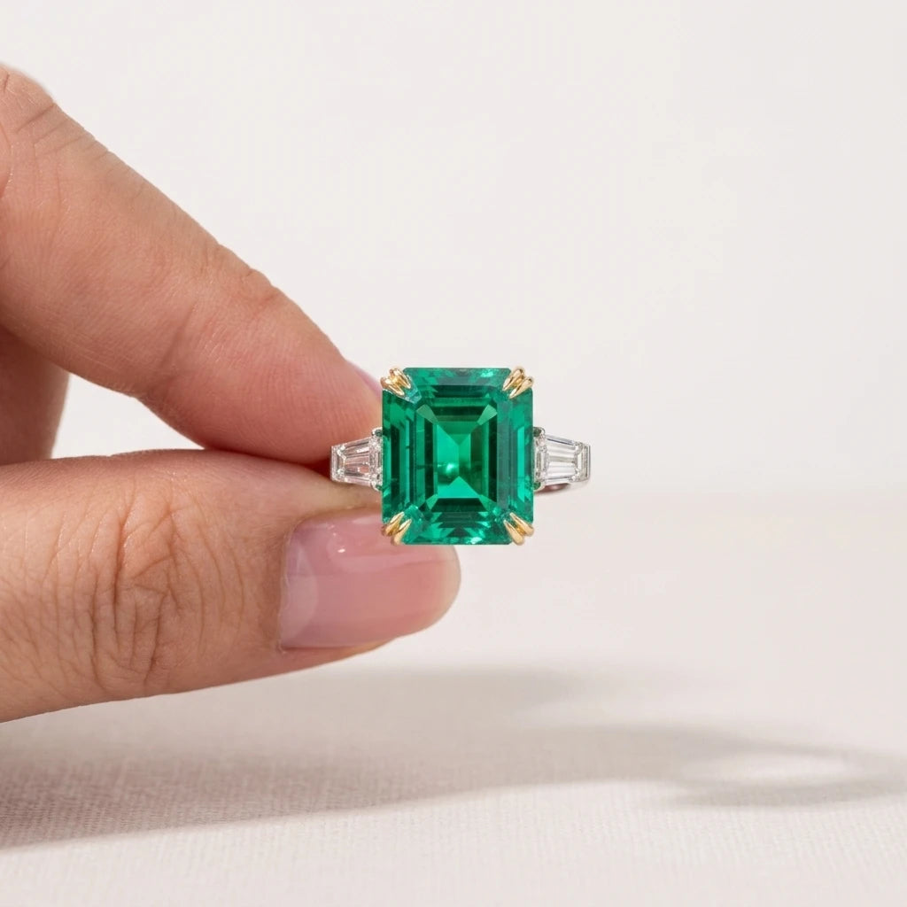 ArtistA Customized 10 Carat 18K White Gold Lab Hydrothermal Emerald 12x14mm Diamond Ring