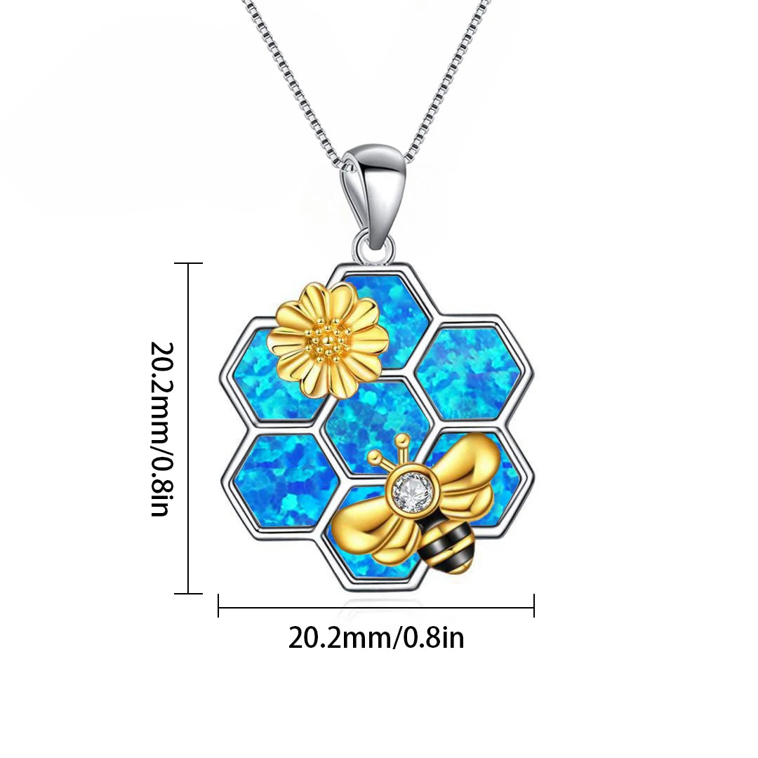Honeycomb Bee & Flower Pendant Necklace Aobao Whimsical Fashion Jewelry for Daily Wear