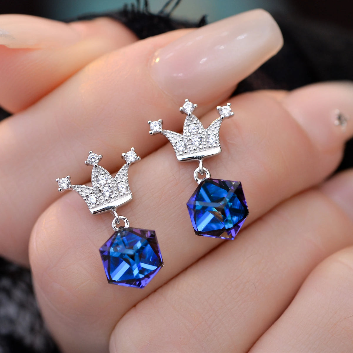 ArtistA Oem Odm Crown Rhinestone Crystal 925 Silver Rhodium Plated Necklace Earrings Set Trendy Women's Jewelry for Birth Gift