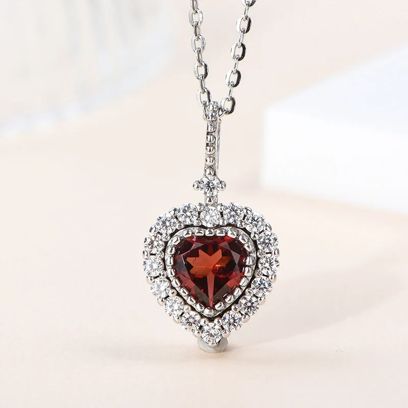 Gioiellieri High Quality Rhodium Plated 925 Sterling Silver T Natural Garnet Chinese Women Pendant Necklace