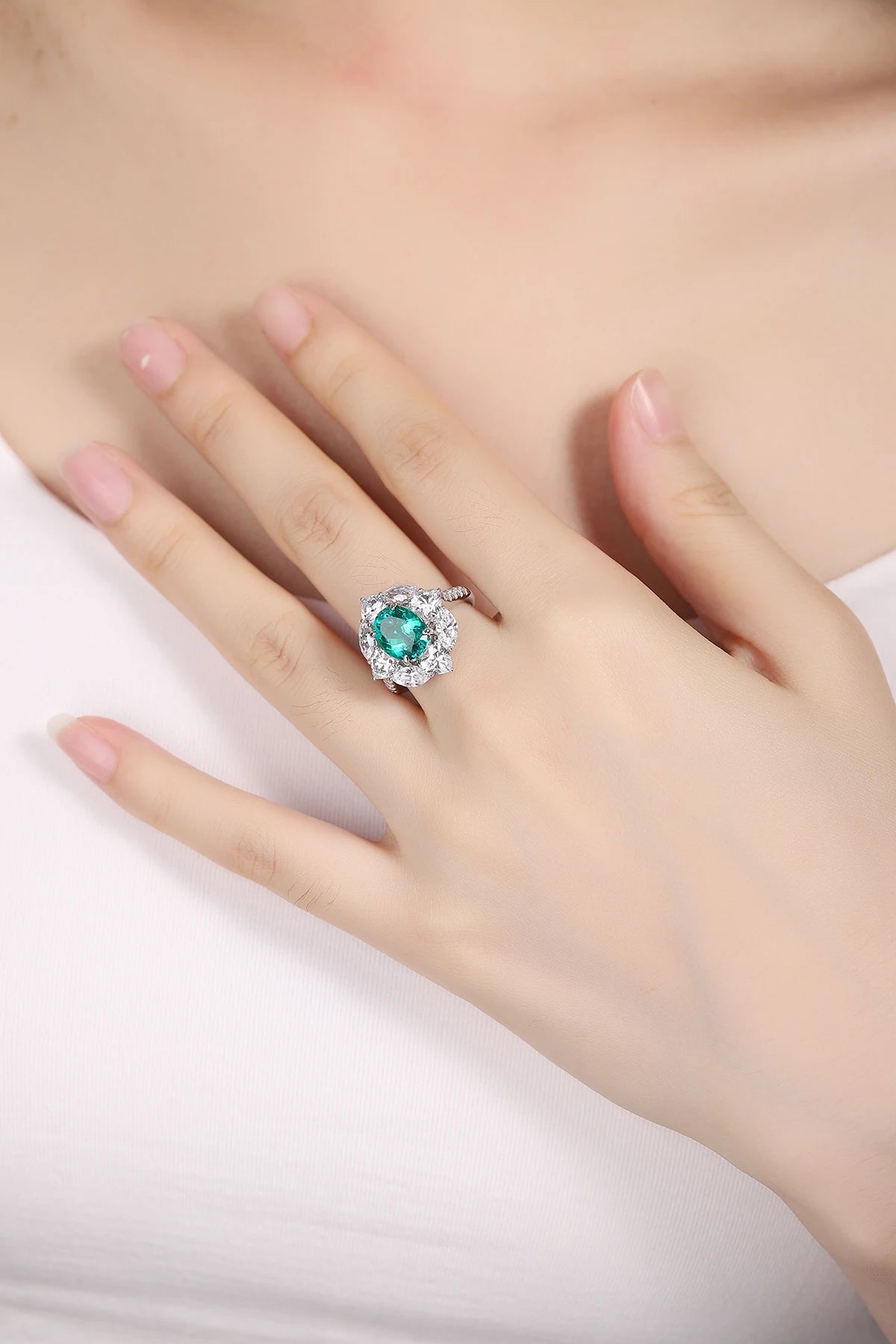 Gemfiori 925 Sterling Silver Ring Green Lab Colombian Emerald Oval Cut Stone Created Gemstone Rings for Woman Jewelry Making