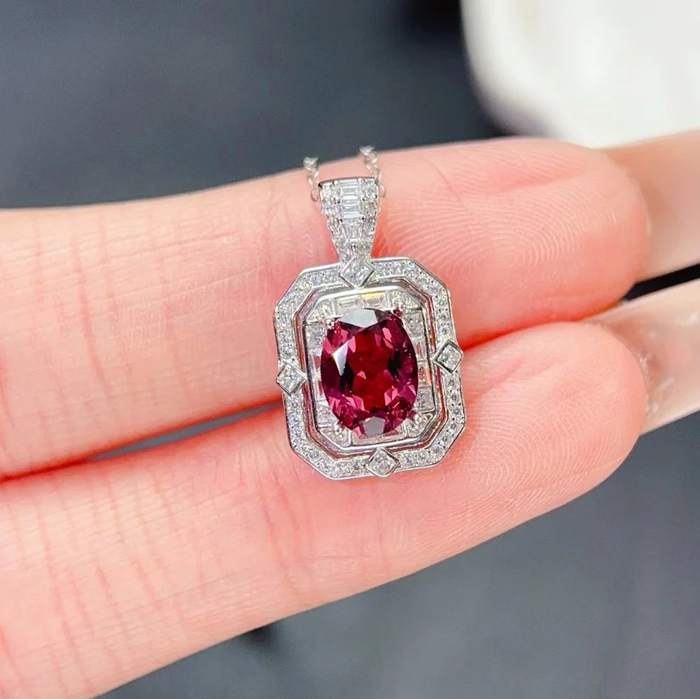 Gioiellieri Natural Garnet Pendant Necklace 925 Sterling Silver Rhodium Plated Luxury Jewelry for Trendy Engagement Anniversary Party Gifts