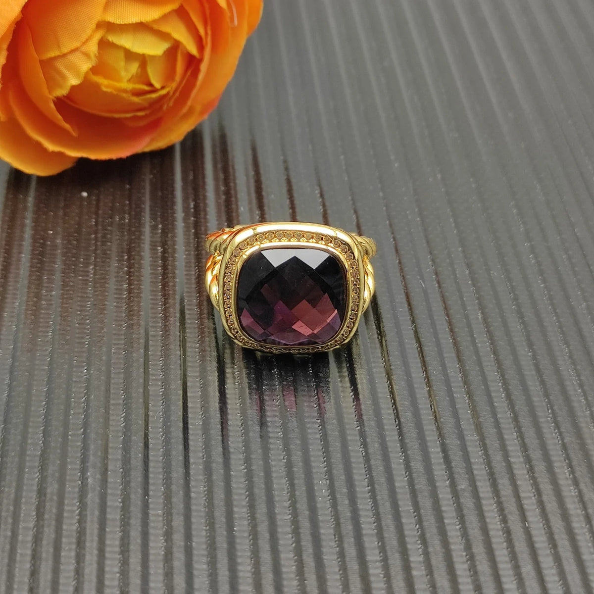 FASHIONISTA DY High-Quality Silver-Plated 14mm Square Diamond-Set Ring, Gold-Plated Colored Gemstone-Set Ring, Jewelry