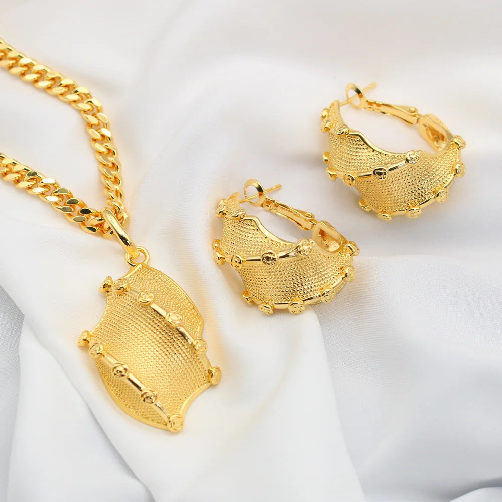 XOTICA Elegant 18K Golden Plated 3-Piece Women's Jewelry Set Hypoallergenic Copper Earring Hook Perfect Daily Gift Wedding Accessory
