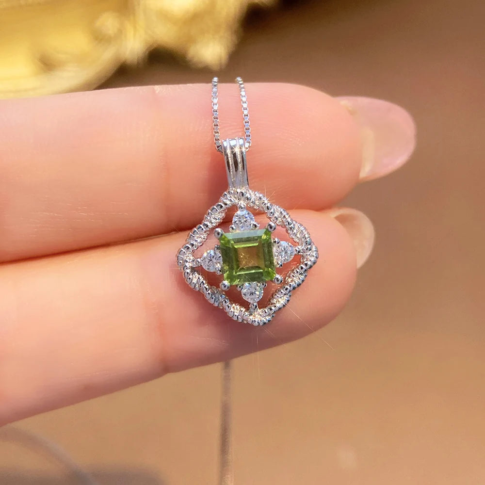Gioiellieri Fashion Natural Peridot Necklace S925 Sterling Silver Inlay Simple Style Women Pendant Jewelry Anniversary Gift