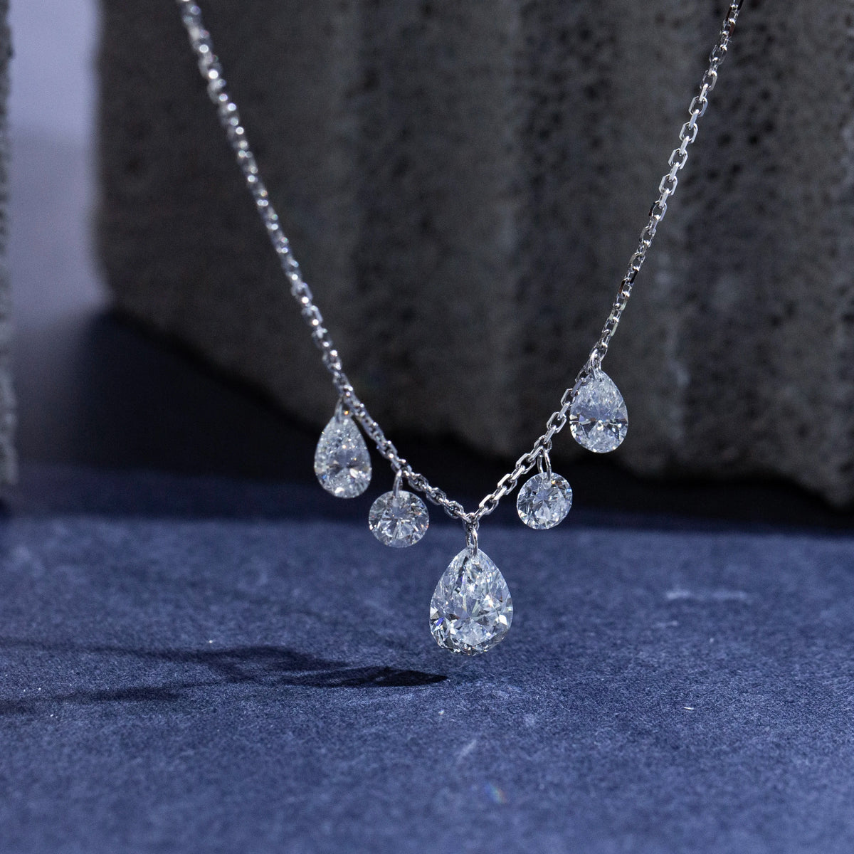 Gemfiori MSN-959 9k All Diamond 1ct Pear Cut Pendant Necklace for Woman Custom Jewelry Valentine's Gift for Girlfriend Good Price