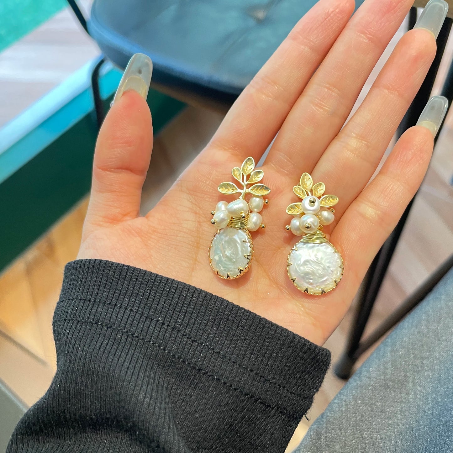 New Yiwu Jewelry Wholesale Natural Baroque Pearl for Women Flower Drop Earrings 18K Gold Plated Fashion Designer Jewelry