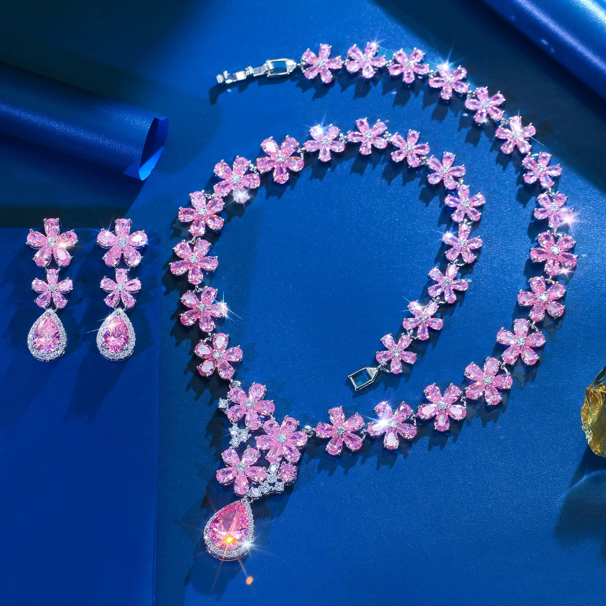 Charming Rhodium Plated CZ Jewelry Set Purple Flower Water Drop Necklace Earrings Jewelry Set for Women Brides Wedding Costume