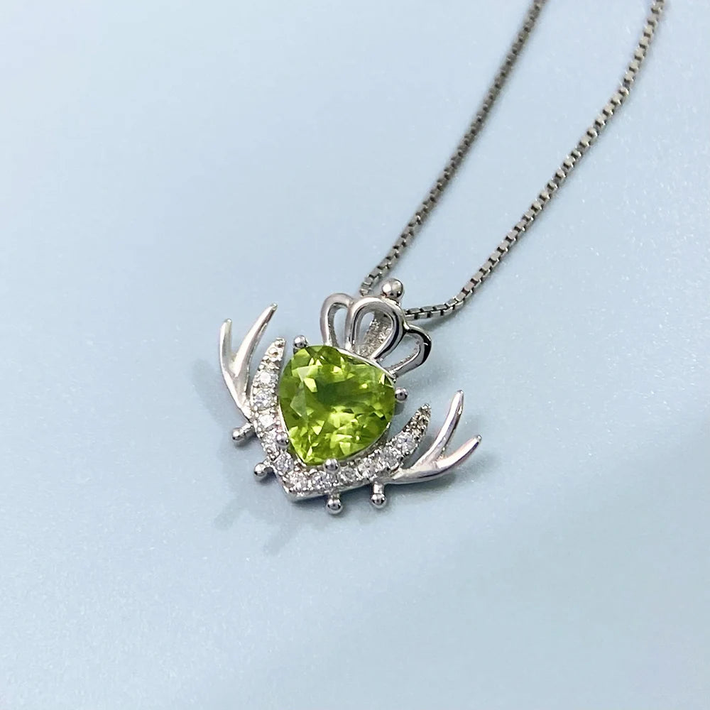 Gioiellieri Natural Green Peridot Pendant with S925 Sterling Silver for Women Elegant Gemstone Necklace Healing Energy Crystal Luxury