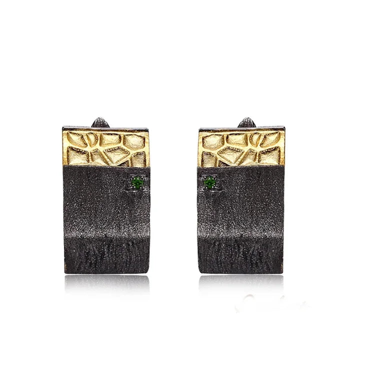 Vintage Design 925 Sterling Silver Earrings with Diopside Stone