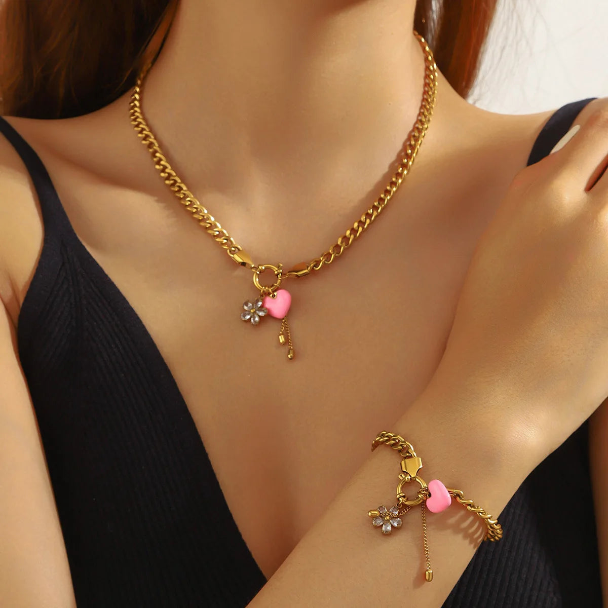 Hot Sell Fashion Stainless Steel Pink Heart Pendant Necklace and Bracelet Set Women Gold Jewelry Set
