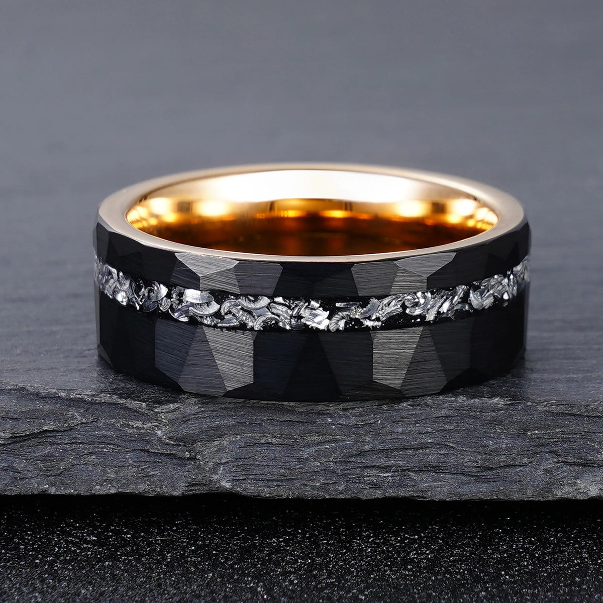 Tungsten Carbide Ring 8mm Black Brushed Geometric Pattern with Gold Inner Rim Scratch-Resistant Iron Shavings Men's Wedding Ring
