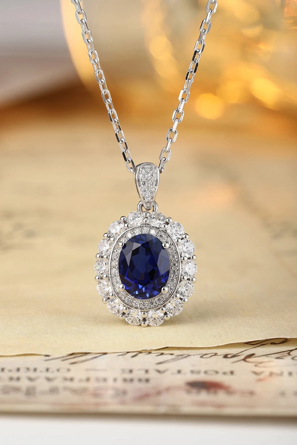 Gemfiori Anster 925 Sterling Silver High-quality Cultivated Sapphire Necklace - Suitable for Parties or As a Gift