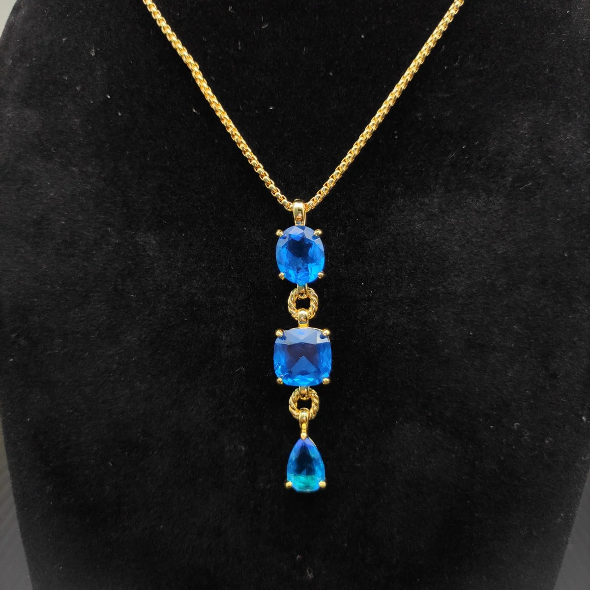 FASHIONISTA DY High-Quality Colored Diamond Necklace. Gold-Plated Colored Gemstone Necklace. Jewelry .