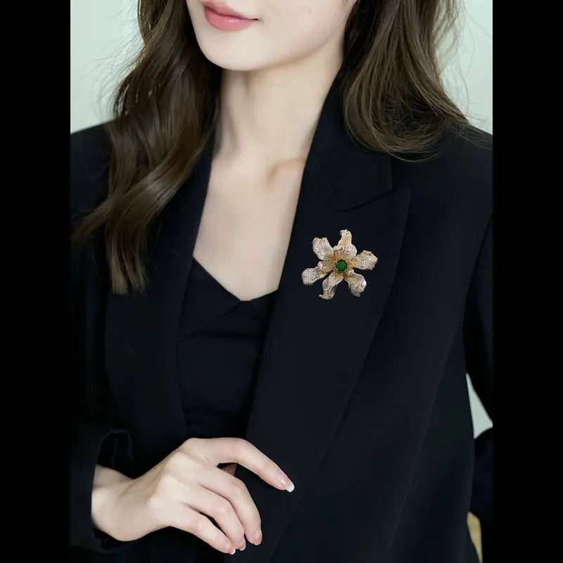3D Flower Zircon Brooch Heavy Duty Luxury Clothes Fixed Lapel Pin High Grade Elegant Accessories for Coat Overcoat Evening Dress