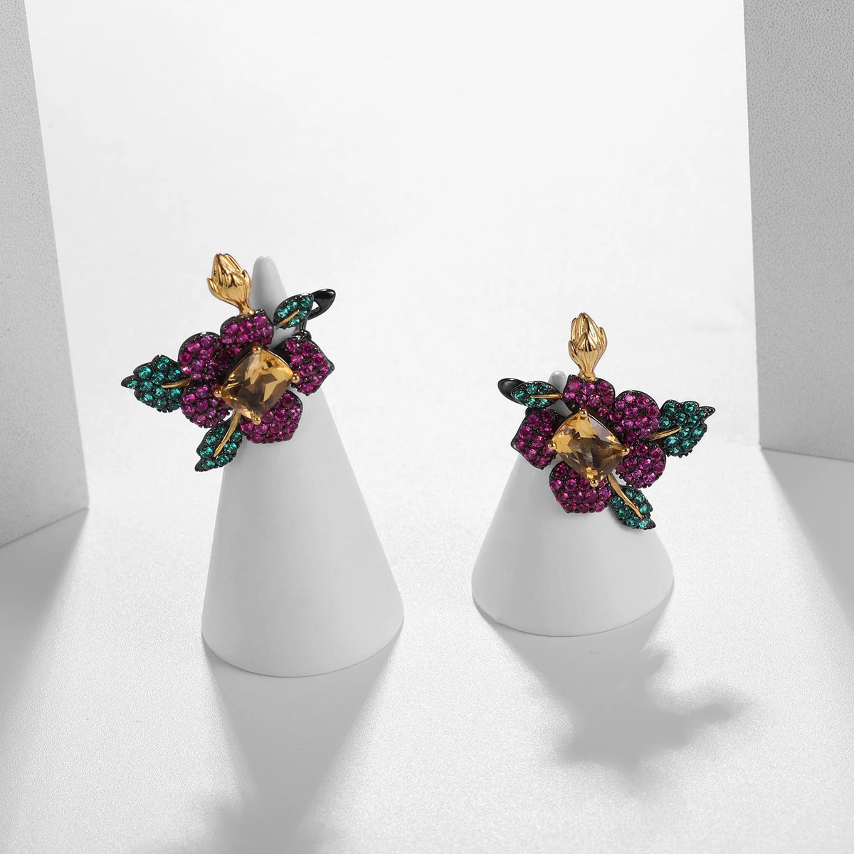 ArtistA Abiding OEM ODM Two Tone 925 Silver Jewelry Set Natural Citrine Gemstone Leaf Bud Flower Adjustable Ring Earrings Brooch Pendant