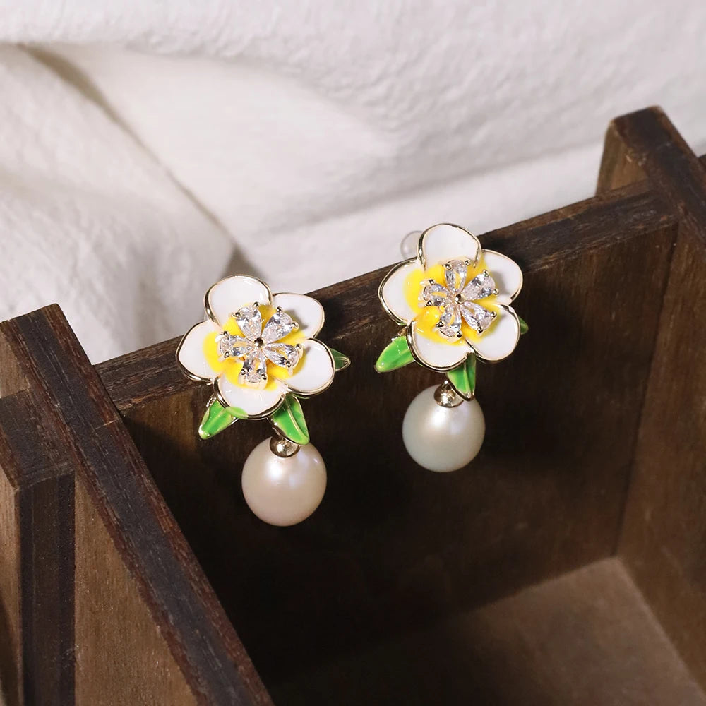 Natural Freshwater Pearl Pink Butterfly Pendant Earrings Korean Style Women Luxury Jewelry Fashion Ladies and Girls Gift GE1584