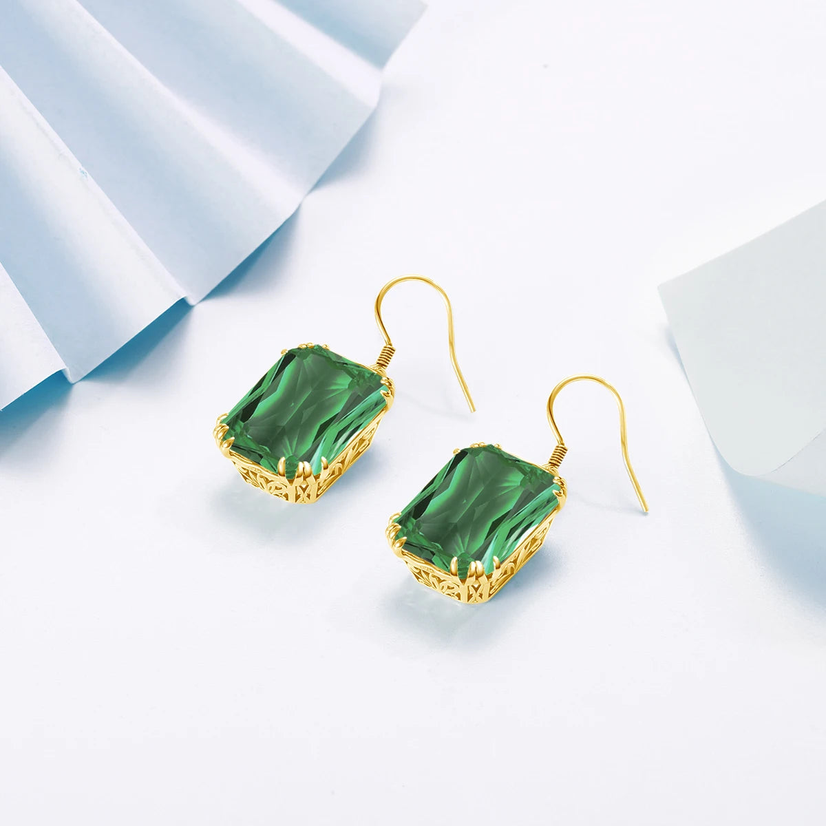 ArtistA Emerald Gemstone Vintage Engagement Wedding 925 Sterling Silver 18K Gold Plated Jewelry Set with Ring Earrings Pendant for Women