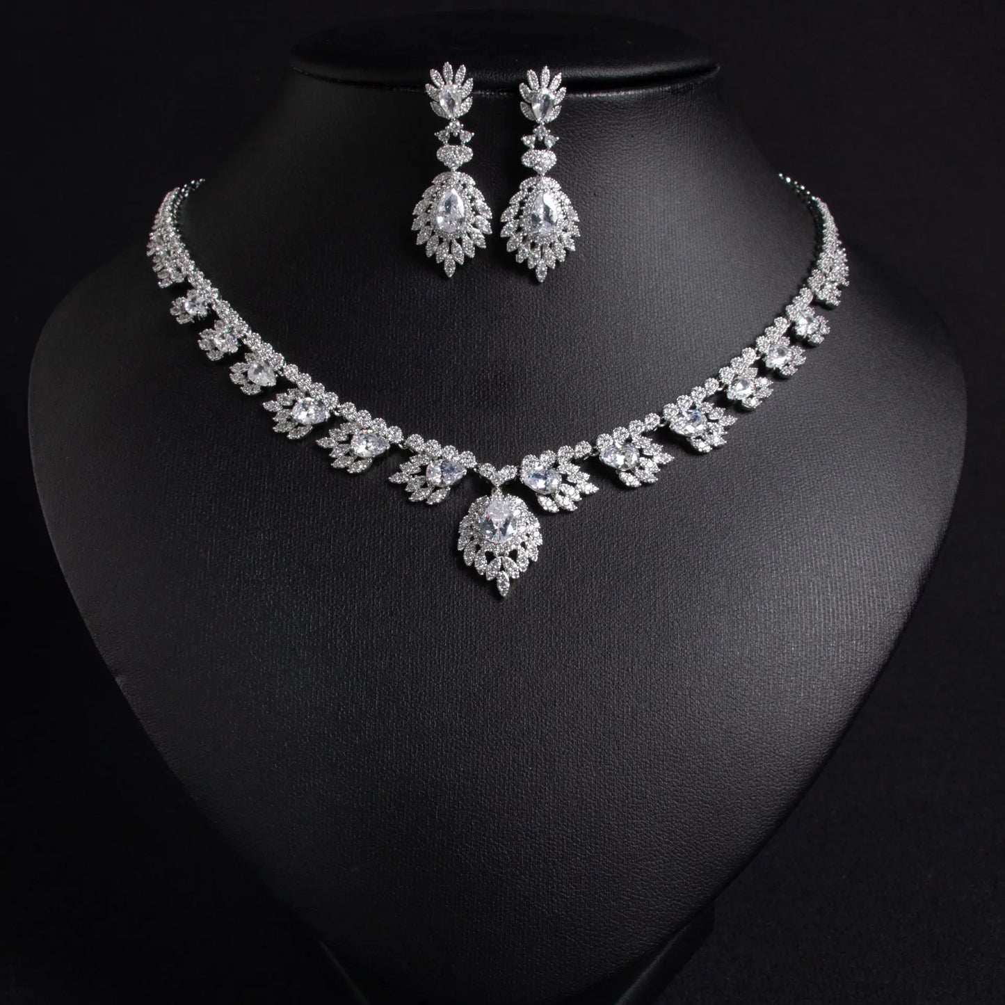 Luxury Pear-Cut Zirconia Floral Necklace & Earrings Bridal Set — Rhodium Plated