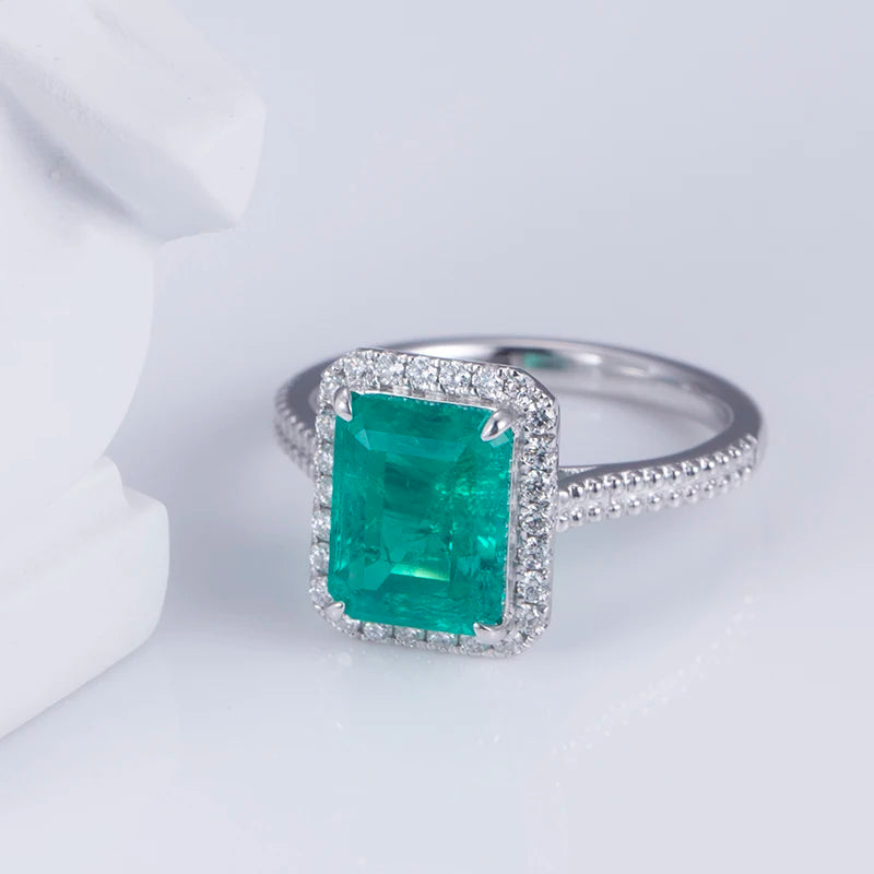 MS-608 18k Gold Custom  Women  Fashion 7*9mm Emerald Cut Emerald Halo Ring