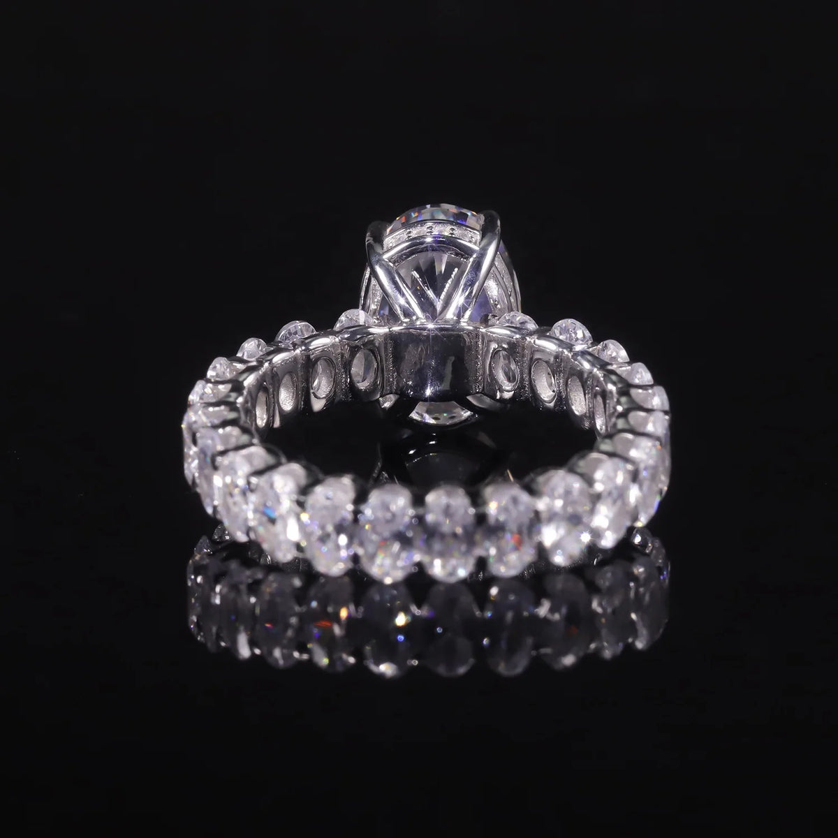 Gemfiori AR499 Abiding Simulated Diamond Iced Cut Oval Cut 9x13MM Cubic Zirconia Cz Hip Hop Full Eternity Ring 925 Sterling Silver Ring