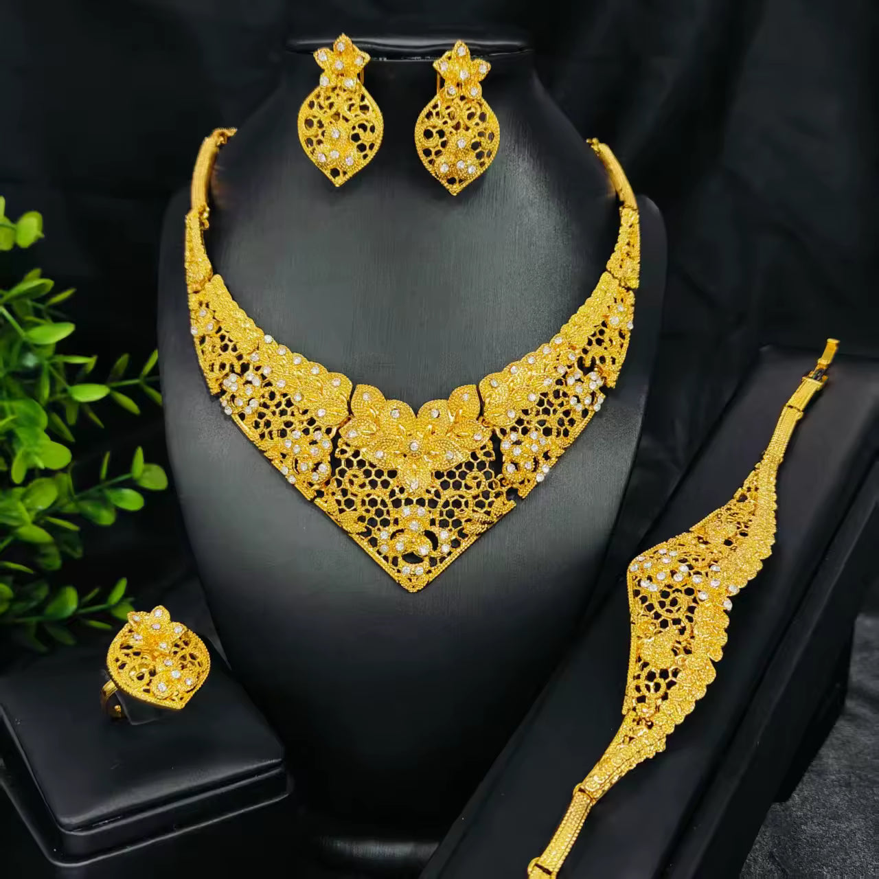 NLB01SPECIAL130 10 sets for £79/-