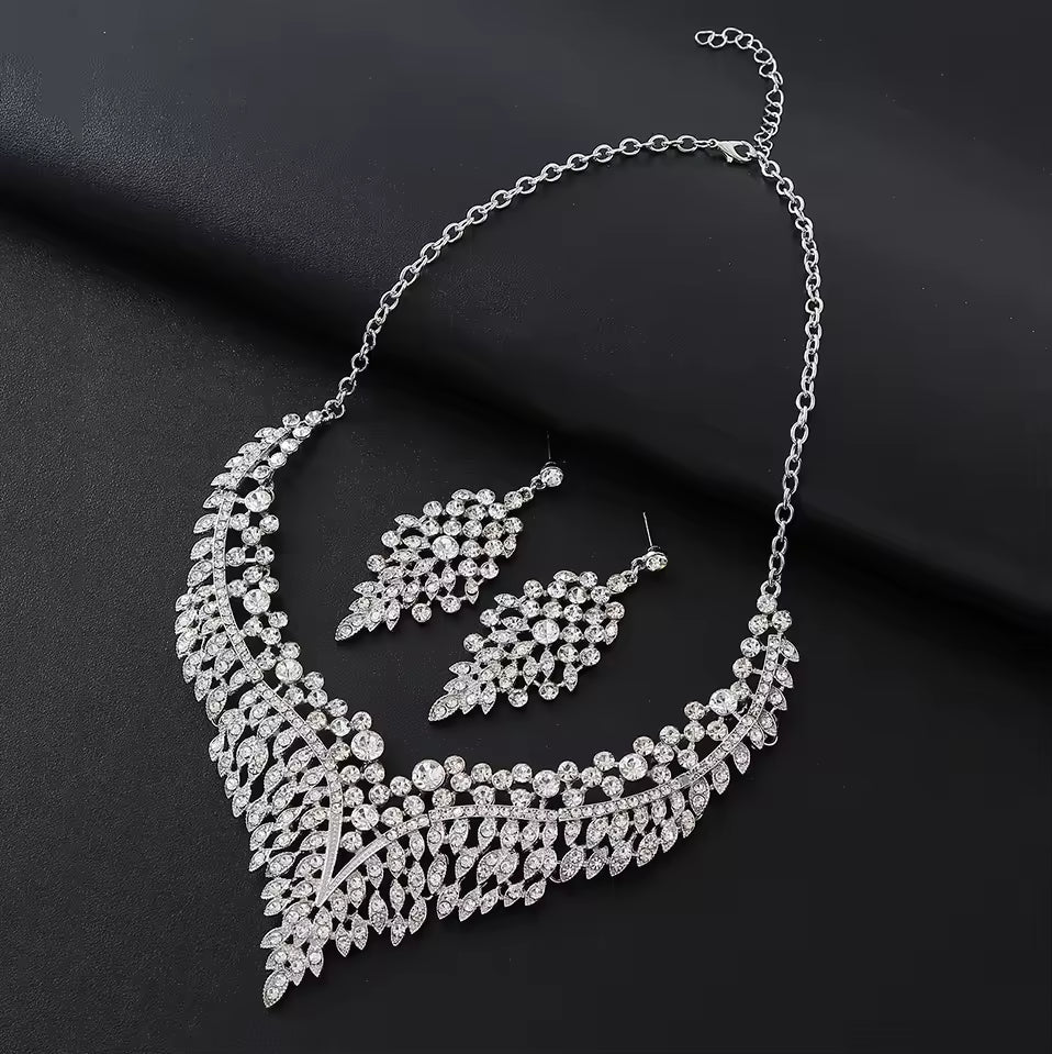 NLB01SPECIAL105 8 sets for £59/-