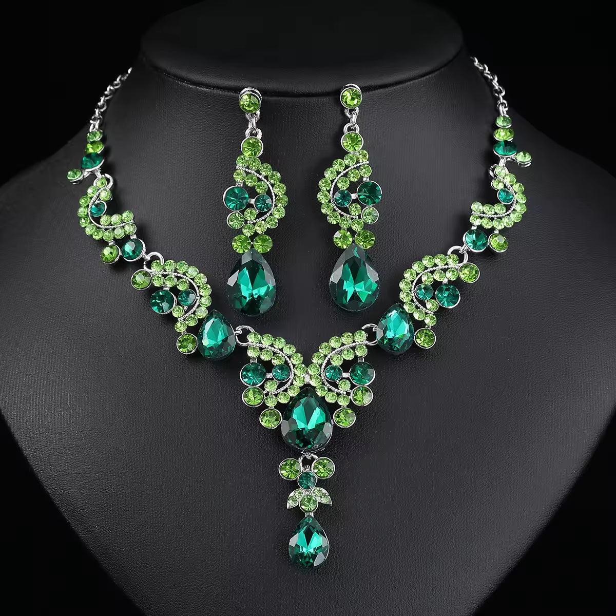 9 SETS FOR £59/-