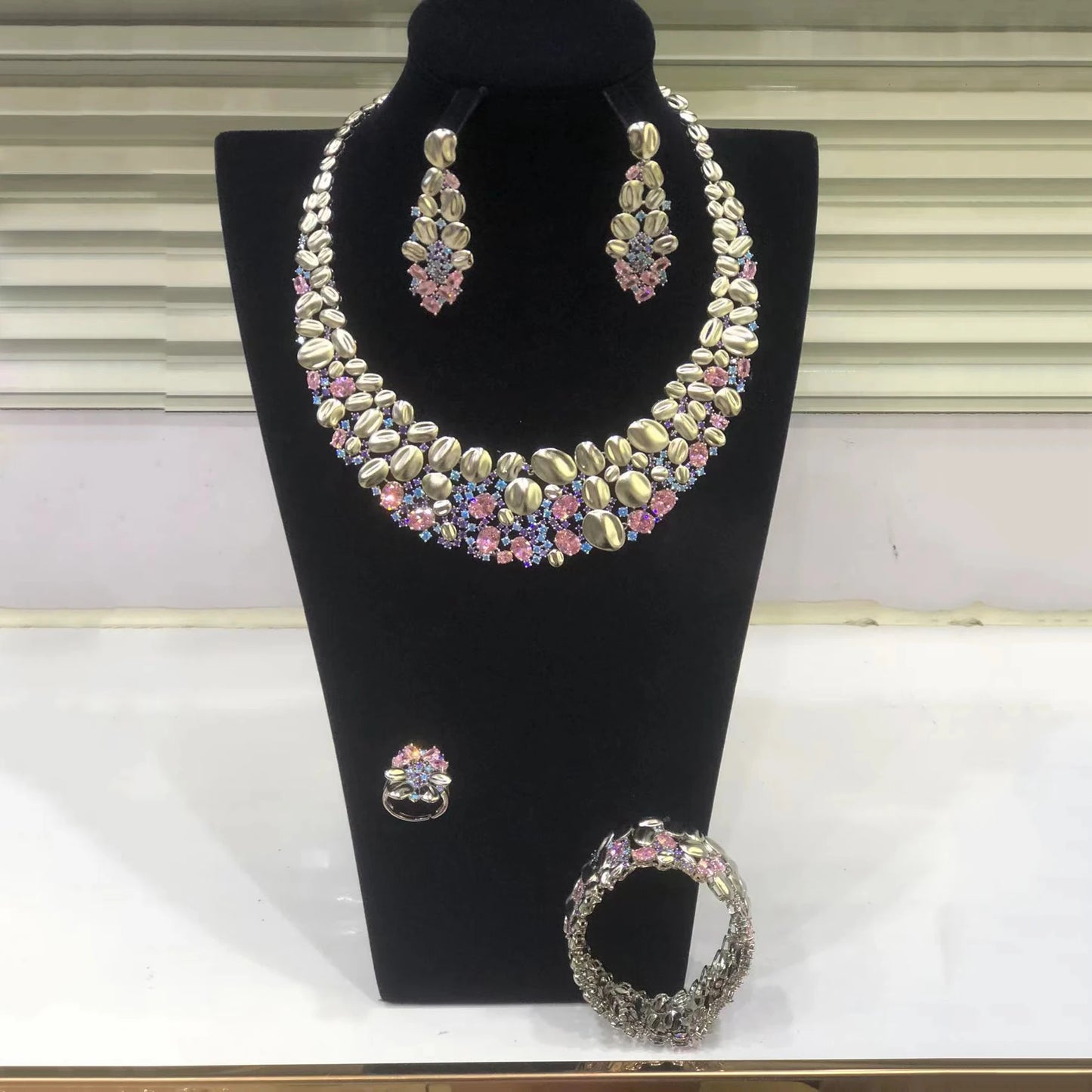 Zhuerrui American Diamond Jewelry Sets Luxury Cubic Zirconia Jewelry Set Wedding Party Fine Woman Jewelry Set HZ220505201