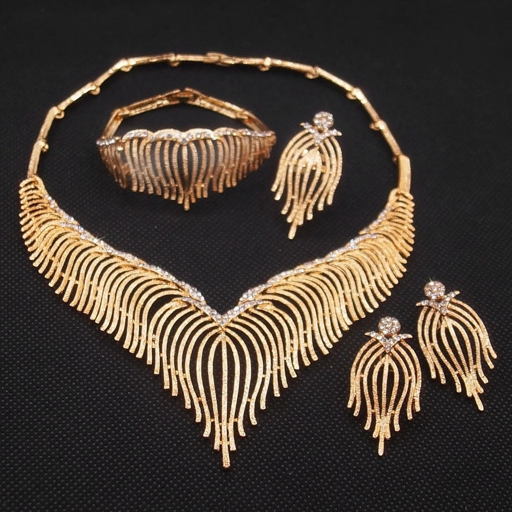 Zhuerrui Paperclip Brazil Gold Design Jewelry Set Fashion French Exquisite High-end Jewelry Sets Valentine's Day Gift HA21050114