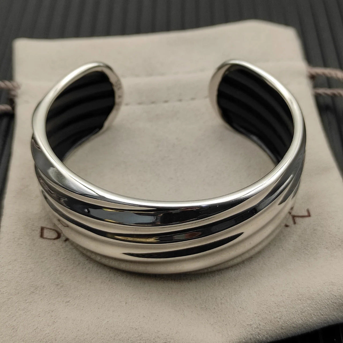 FASHIONISTA DY High-Quality 24mm Gold-Plated Bracelet, Unisex Silver-Plated Bracelet for Men and Women, Jewelry