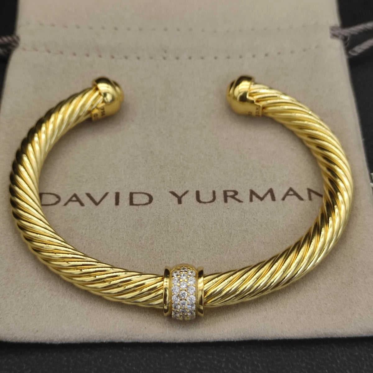 FASHIONISTA DY High-Quality 7mm Silver-Plated Diamond Fashion Bracelet, Fashionable Silver-Plated Colored Gemstone Bangle, Jewelry