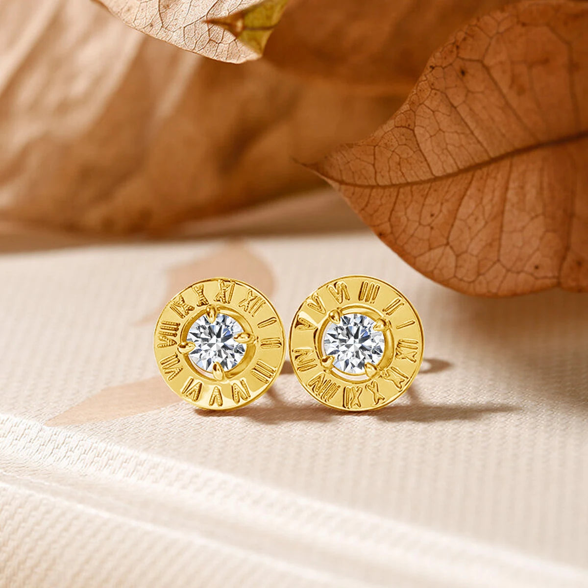 Gioiellieri Quality Jewelry Women's Valentine's Day Gift Hollow 14K Gold 5mm 0.5ct Round Moissanite Classic Roman Numeral Stud Earrings