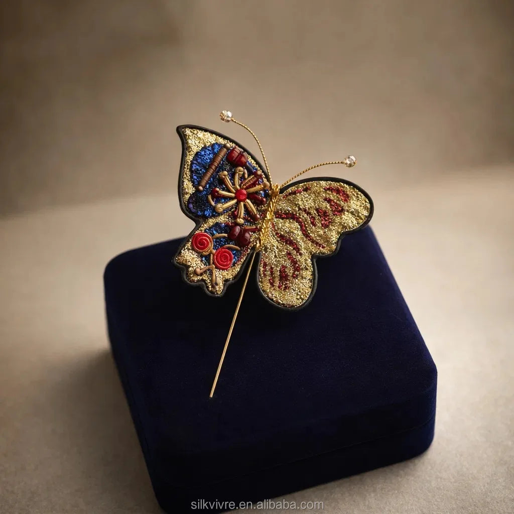 Hand Embroidered Silk Butterfly Brooch Yunjin Fudie Square Shape Brocade Art Pin Luxury Home Decoration for Women