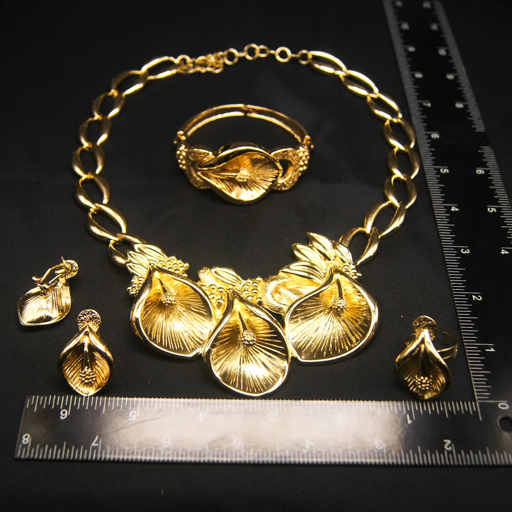 Zhuerru Italian Gold Plated Jewelry Set Leaf Shape Necklace Bracelet Earrings Jewels Sets Fashionable High-end Luxury H00159